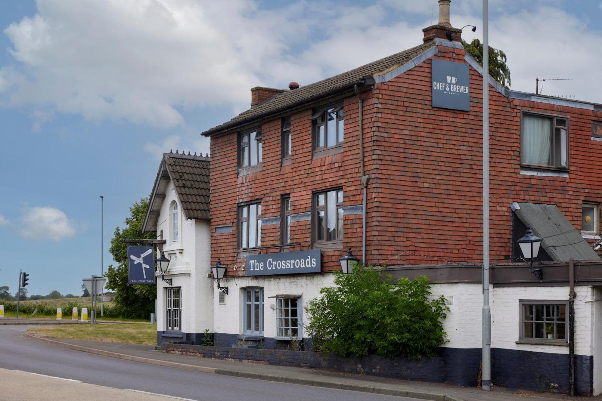 Crossroads By Chef & Brewer Collection Hotel Weedon Bec Exterior photo